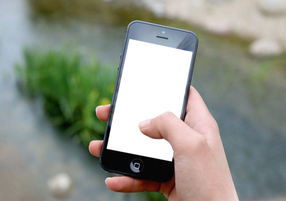 smartphone, iphone, hand-6977519.jpg